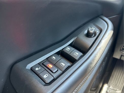 Used 2023 Jeep Grand Cherokee L Limited RWD image 24