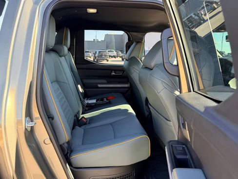 Used 2025 Toyota Tacoma 4x4 Double Cab Hybrid image 42