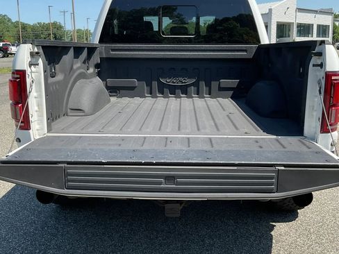 Used 2018 Ford F150 Raptor w/ Equipment Group 802A Luxury AWD/4WD image 11