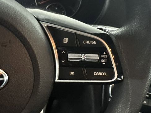 Used 2020 Kia Optima LX FWD image 6
