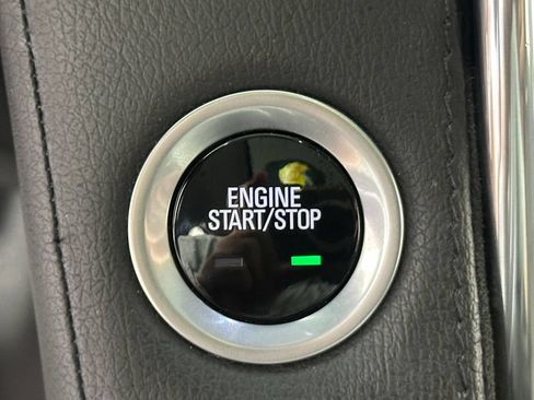 Used 2015 Cadillac Escalade Premium AWD/4WD image 41