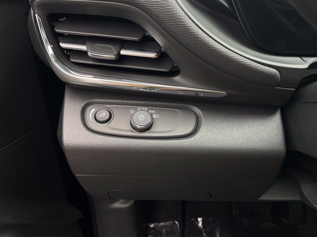 New 2026 Buick Envista Sport Touring w/ Convenience I Package FWD image 13