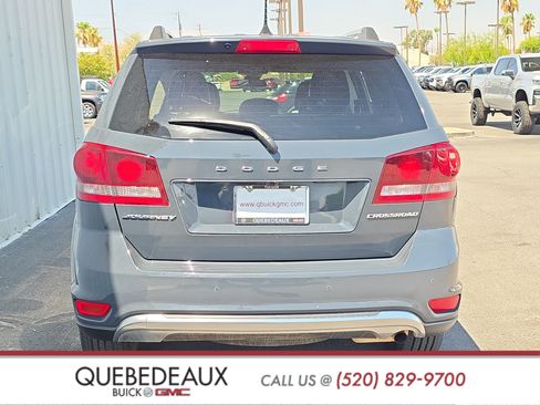 Used 2018 Dodge Journey Crossroad w/ Driver Convenience Group FWD image 6
