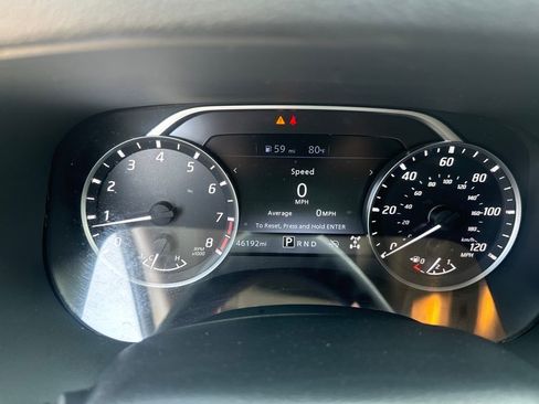 Used 2024 Nissan Frontier SV AWD/4WD image 15