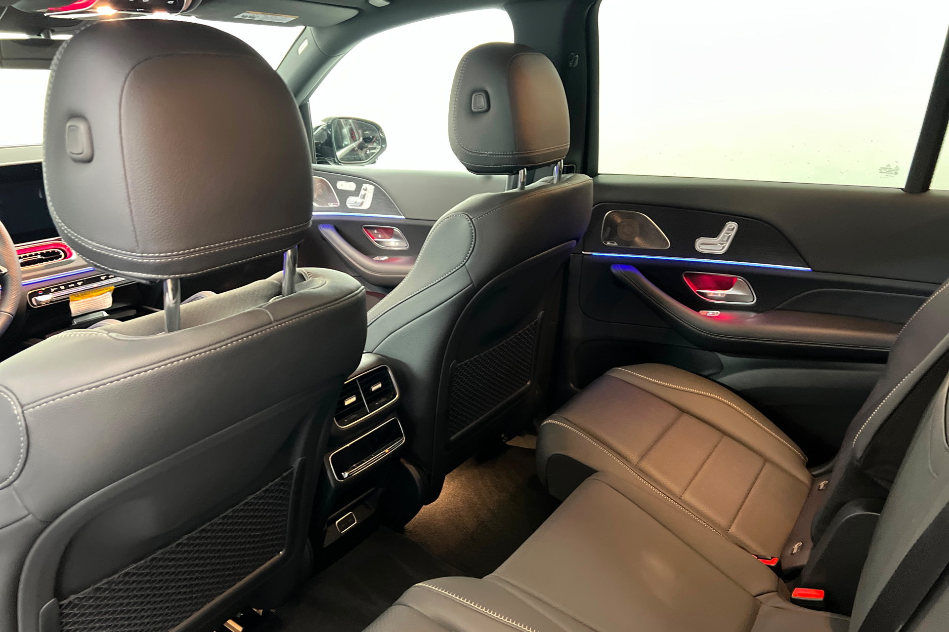 New 2027 Mercedes-Benz GLS 450 4MATIC image 19