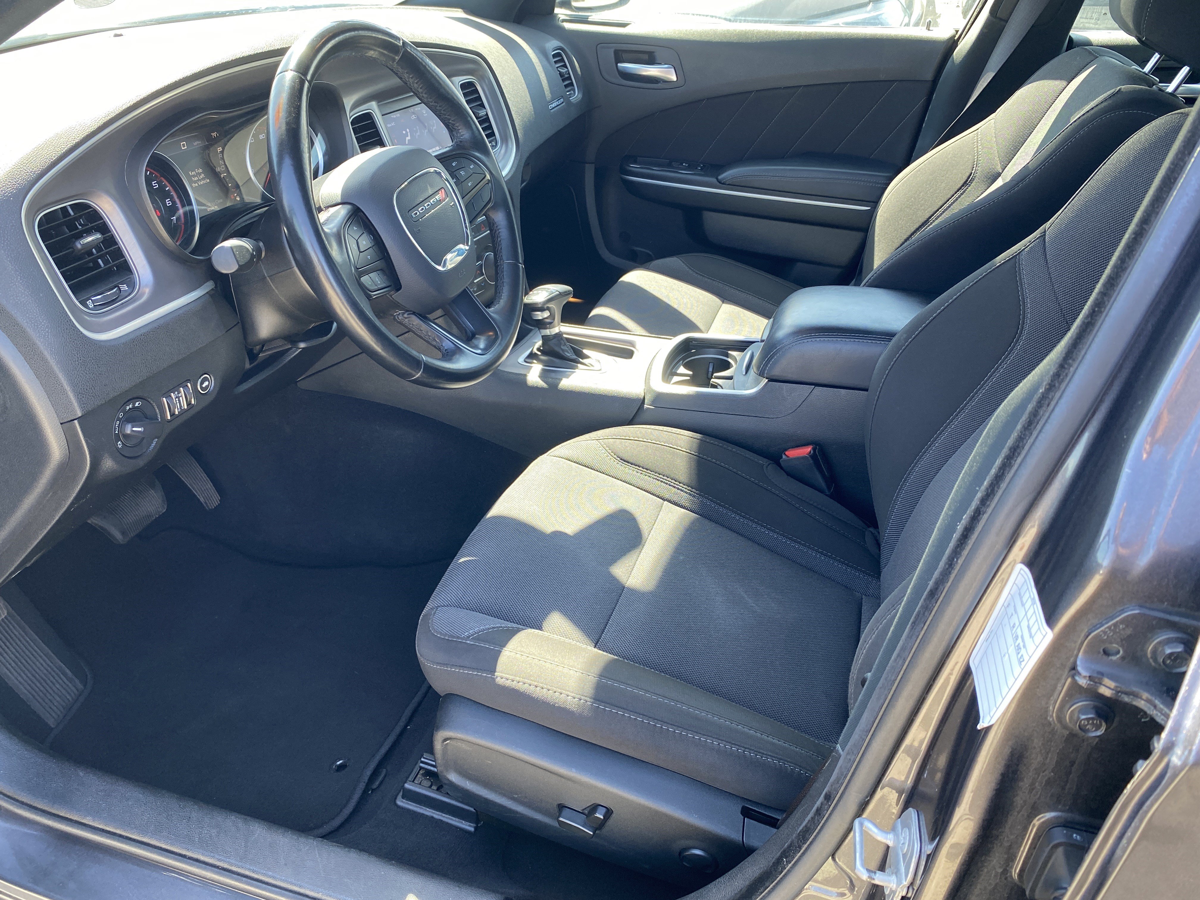 Used 2022 Dodge Charger SXT RWD image 13