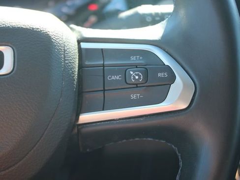 Used 2022 Jeep Compass Latitude w/ Convenience Group image 16