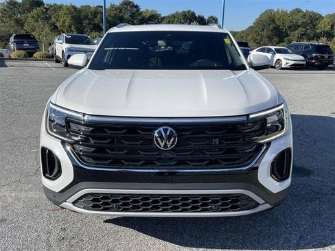 New 2026 Volkswagen Atlas Cross Sport SEL AWD/4WD image 10