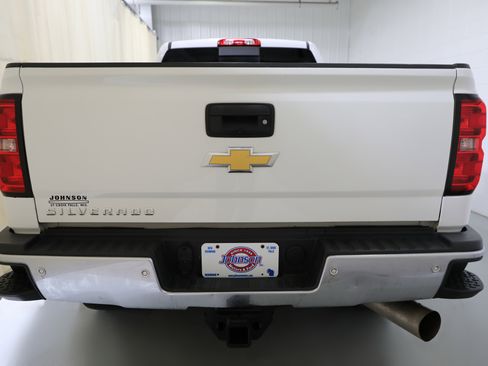 Used 2019 Chevrolet Silverado 2500 LTZ w/ Duramax Plus Package image 18