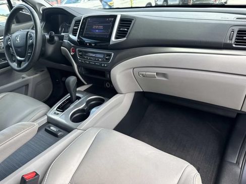 Used 2017 Honda Pilot EX-L image 12