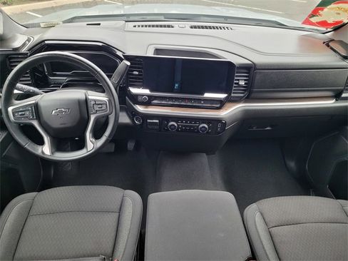 Used 2024 Chevrolet Silverado 1500 RST image 9