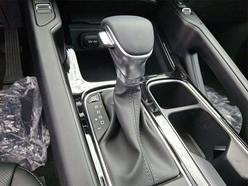 New 2025 Kia Telluride S image 8