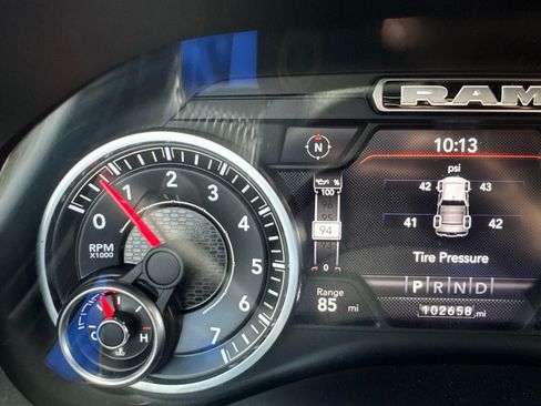 Used 2022 RAM 1500 Big Horn AWD/4WD image 11