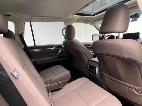Used 2023 Lexus GX 460 Premium image 8