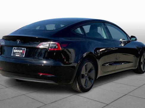 Used 2022 Tesla Model 3 image 12