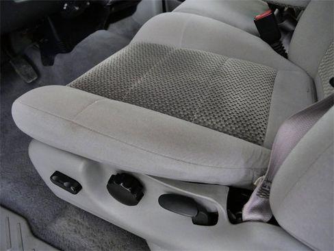 Used 2003 Ford F150 XLT image 18