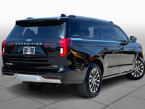 Used 2025 Ford Expedition Max Platinum image 13