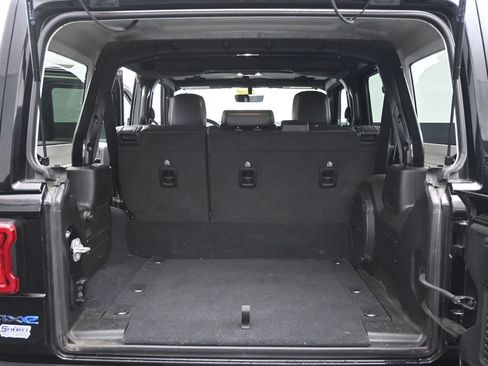 Used 2022 Jeep Wrangler Unlimited Rubicon 4xe w/ Steel Bumper Group AWD/4WD image 28