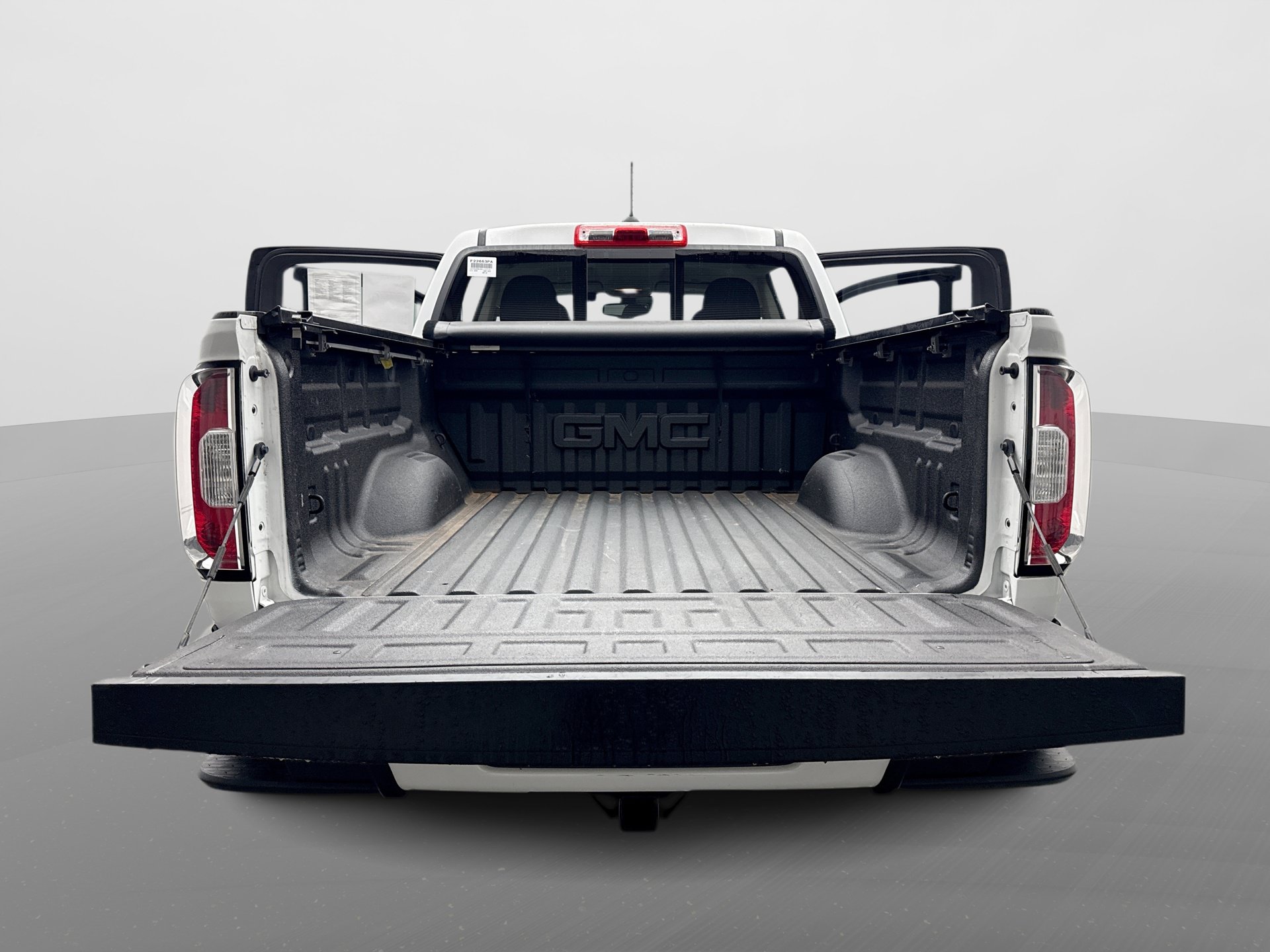 Used 2021 GMC Canyon AT4 w/ Driver Alert Package AWD/4WD image 17