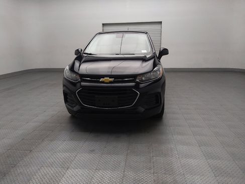 Used 2022 Chevrolet Trax LS w/ Tint and Cruise Package AWD/4WD image 15