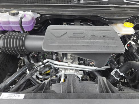 New 2026 RAM 1500 Express AWD/4WD image 21