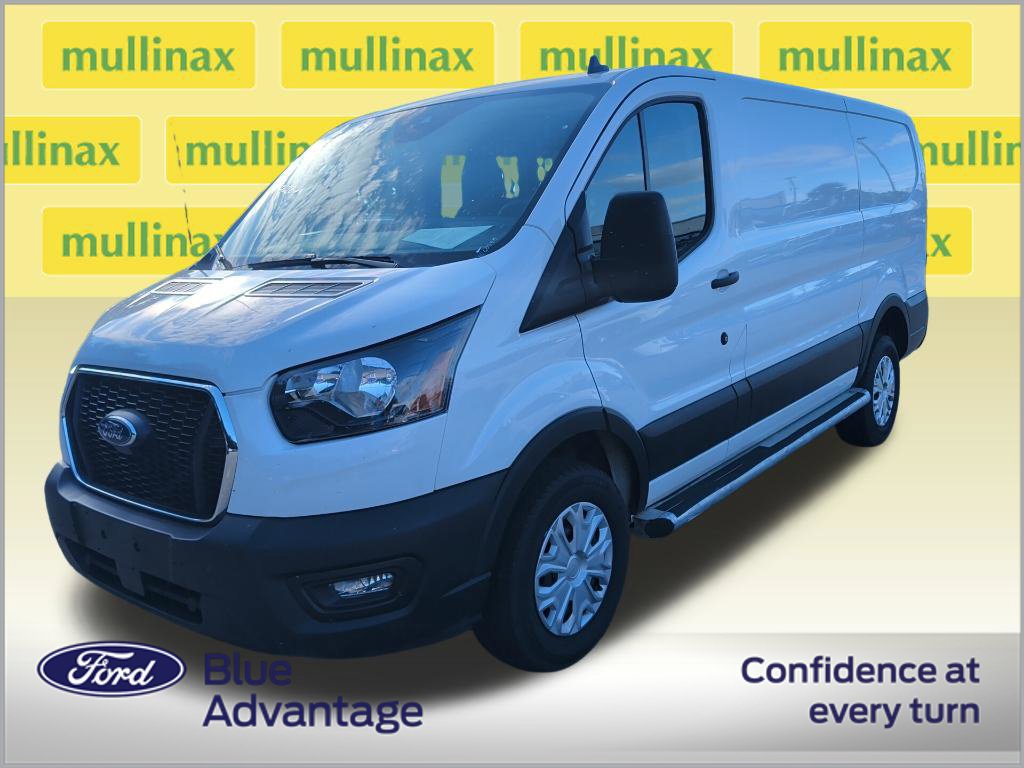 Used 2025 Ford Transit 250 Low Roof w/ Exterior Upgrade Package RWD image 2