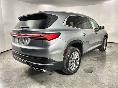 Certified 2026 Buick Enclave Preferred w/ Power Package image 8