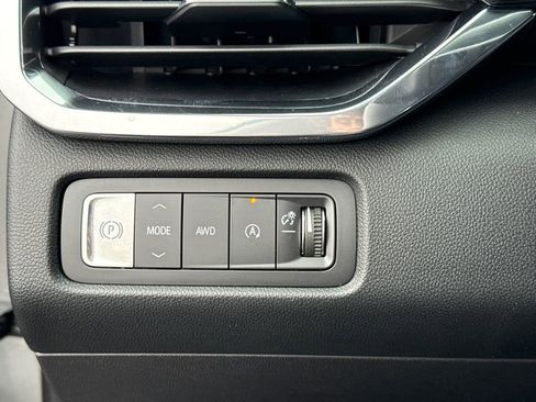 New 2026 GMC Acadia Elevation image 21