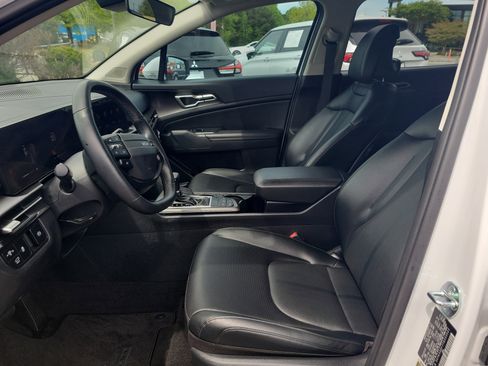 Used 2026 Kia Sportage EX w/ EX Panorama Roof Package image 18