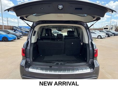 Used 2024 INFINITI QX80 Luxe image 21