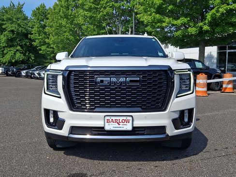 Used 2023 GMC Yukon Denali Ultimate AWD/4WD image 2