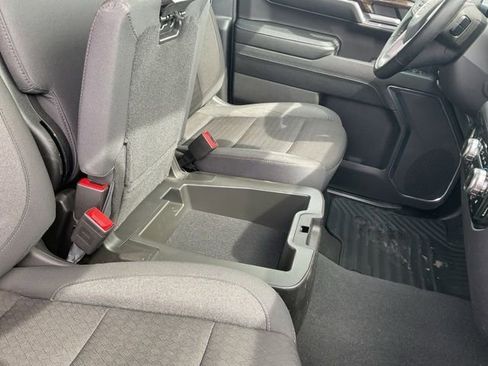 Used 2024 GMC Sierra 1500 Elevation image 23