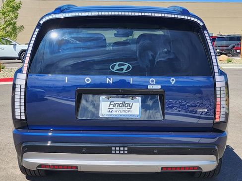 New 2026 Hyundai Ioniq 9 SEL image 5