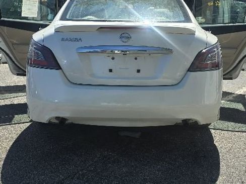 Used 2013 Nissan Maxima 3.5 SV w/ Premium Pkg FWD image 18