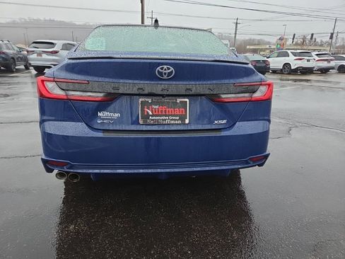 Used 2025 Toyota Camry XSE w/ Premium Plus Package image 5