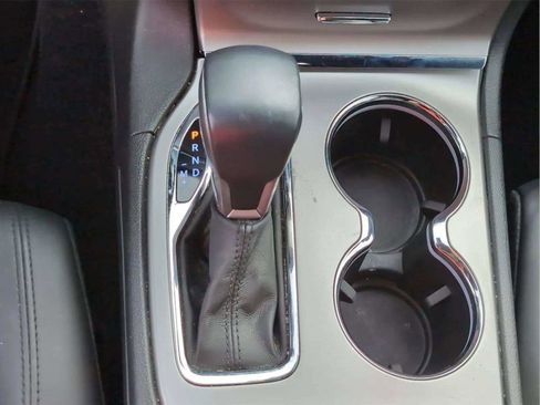 Used 2021 Jeep Grand Cherokee Limited image 25