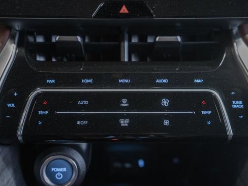 Used 2021 Toyota Venza XLE w/ Softex Package AWD/4WD image 24