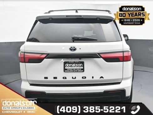 Used 2023 Toyota Sequoia TRD Pro AWD/4WD image 4