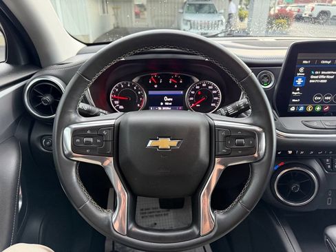 Used 2023 Chevrolet Blazer LT AWD/4WD image 8