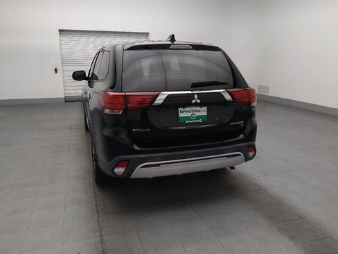 Used 2019 Mitsubishi Outlander SE AWD/4WD image 6