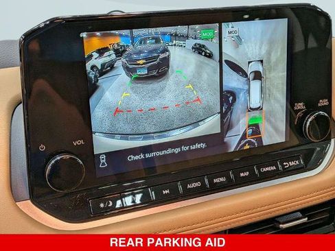 Certified 2023 Nissan Rogue Platinum w/ Platinum Premium Package AWD/4WD image 27