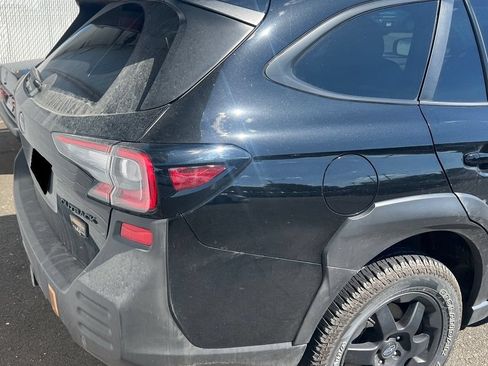 Used 2025 Subaru Outback Wilderness AWD/4WD image 3