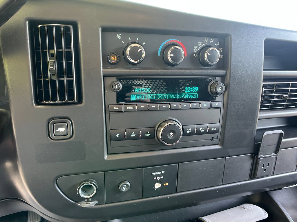 Used 2025 GMC Savana 2500 w/ Driver Convenience Package RWD image 15