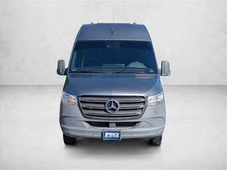 Used 2022 Mercedes-Benz Sprinter 4500 video 2