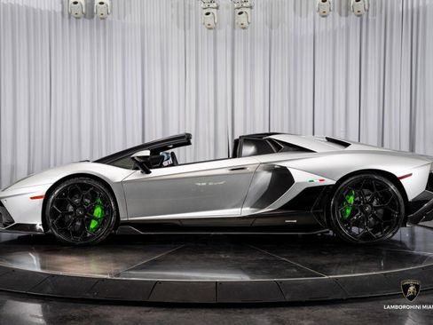 Used 2022 Lamborghini Aventador LP 780-4 Ultimae image 23