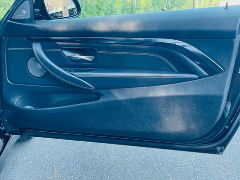 Used 2019 BMW M4 Coupe w/ Competition Package RWD image 38
