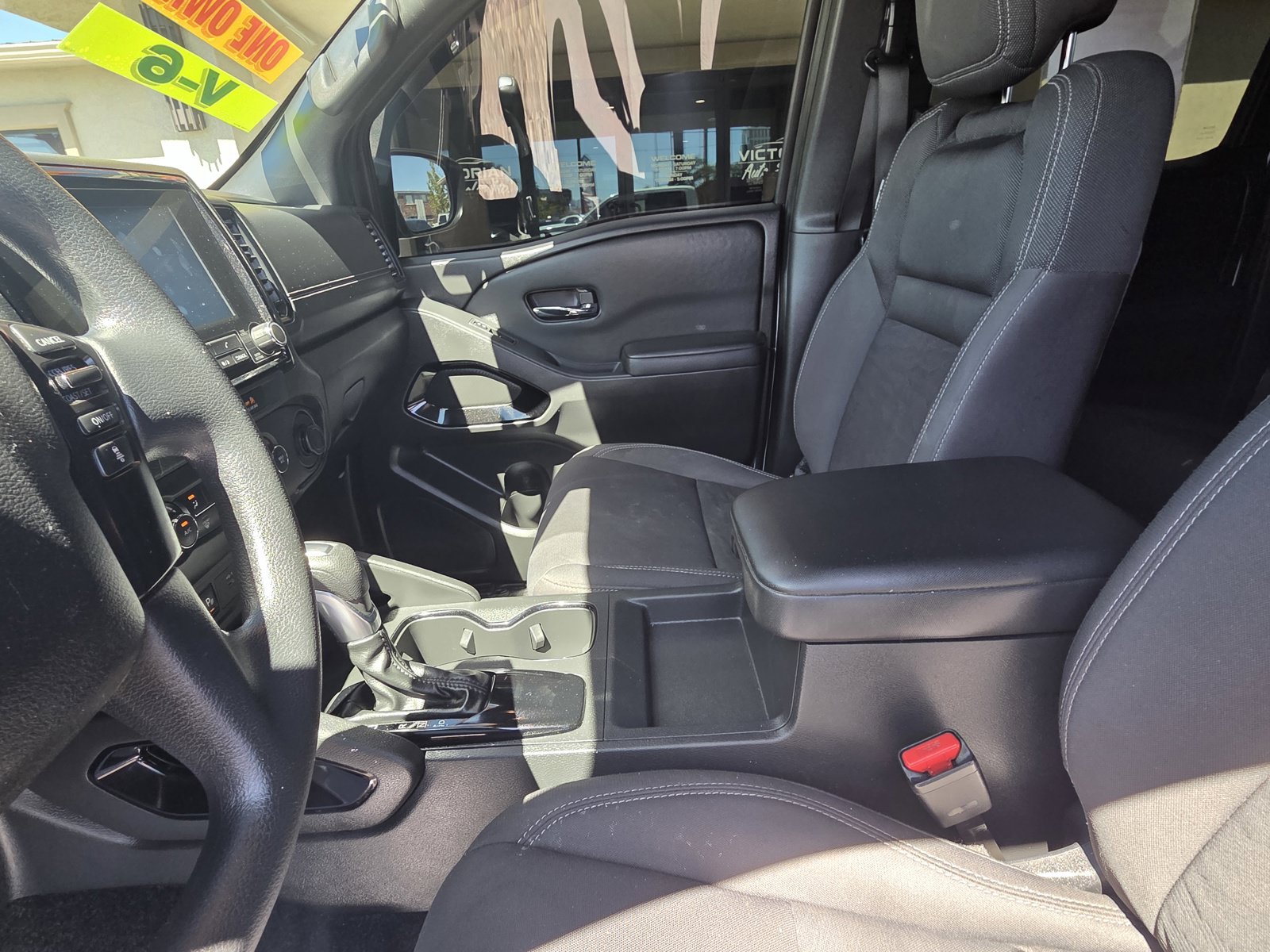 Used 2023 Nissan Frontier SV w/ Midnight Edition Package AWD/4WD image 11