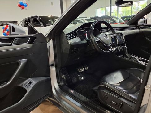Used 2019 Volkswagen Arteon SEL FWD image 11