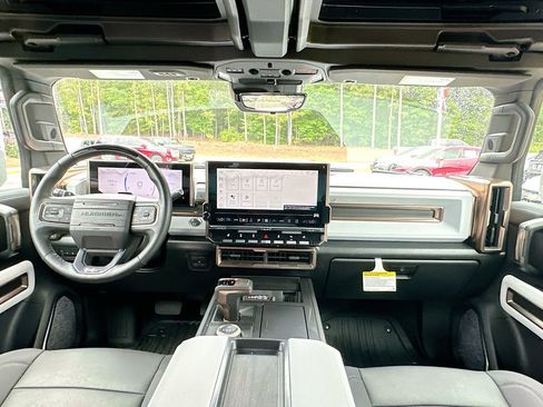 New 2025 GMC Hummer EV 3X w/ Extreme Off-Road Package AWD/4WD image 3