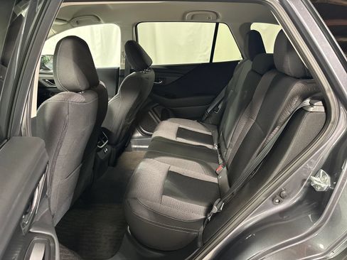 Used 2024 Subaru Outback Premium AWD/4WD image 5